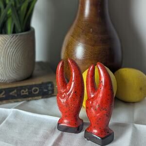 Vintage Made in Japan Lobster Salt & Pepper Shakers Mid-Century Set Coastal